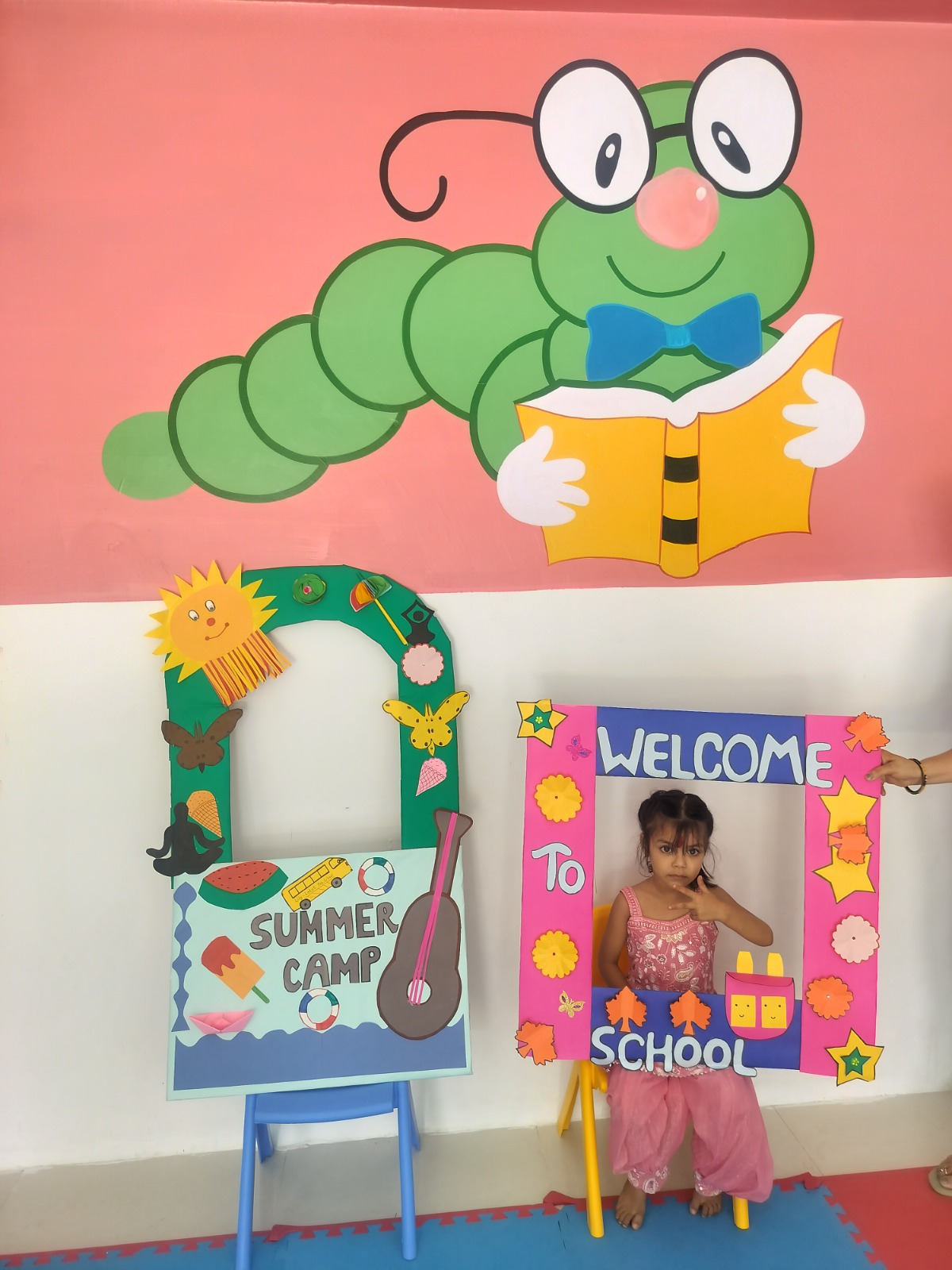 A student at the Welcome to School photo booth