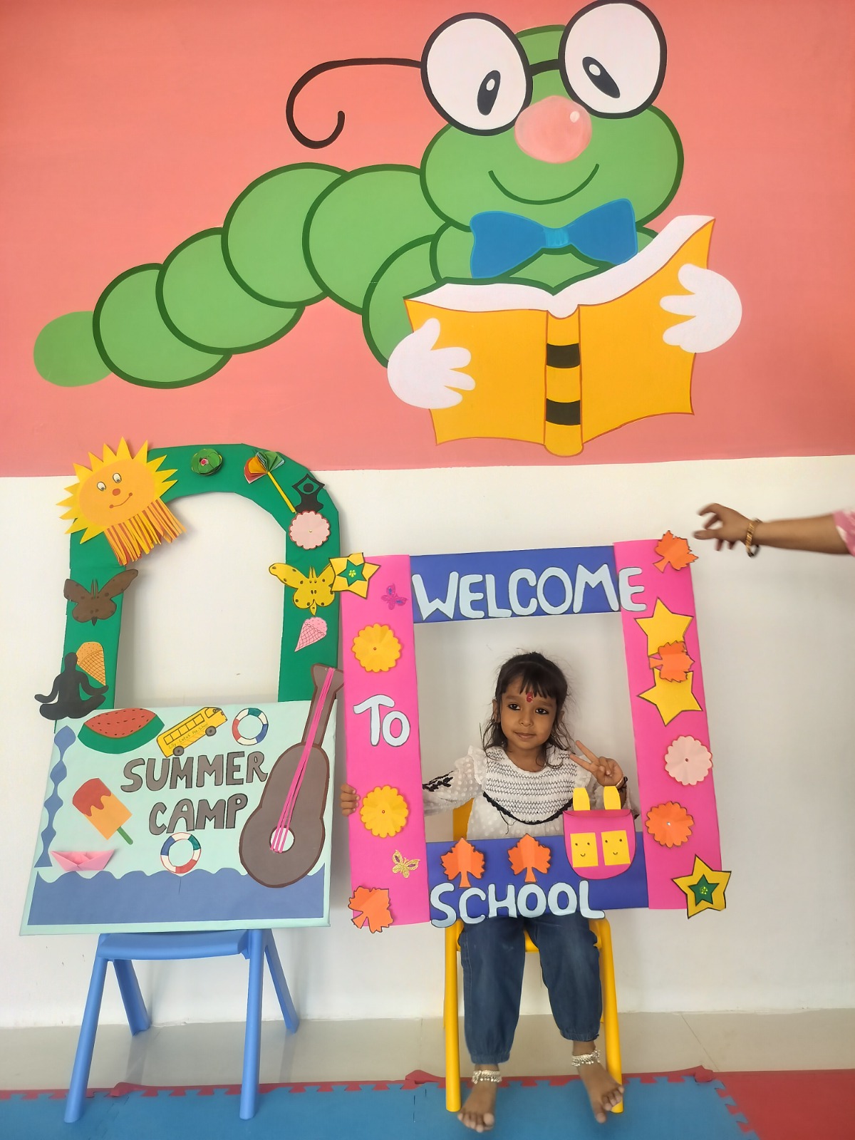 A student at the Welcome to School photo booth